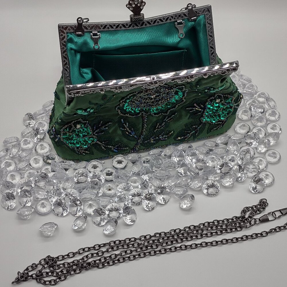 Vintage Floral Embroidered Clutch Handbag - Picture 6 of 8